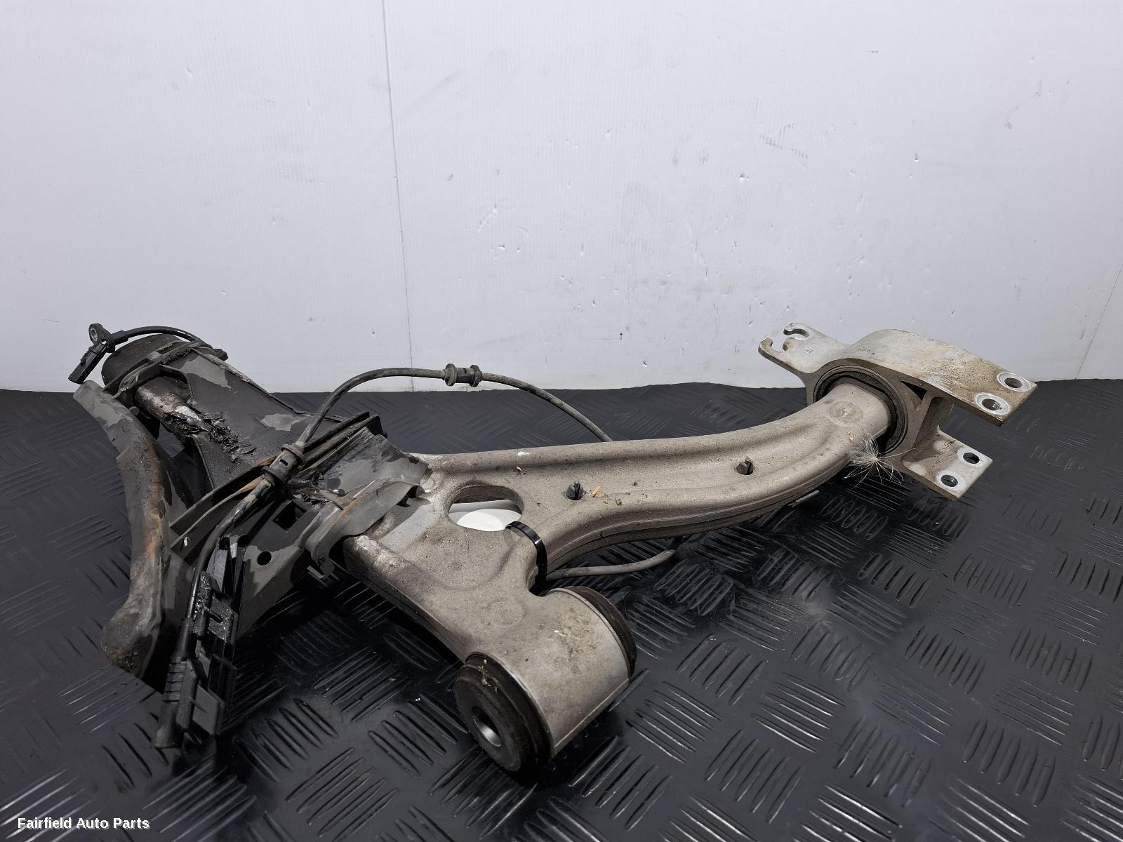 2013-2019 Mercedes Cla Class Left Front Lower Control Arm