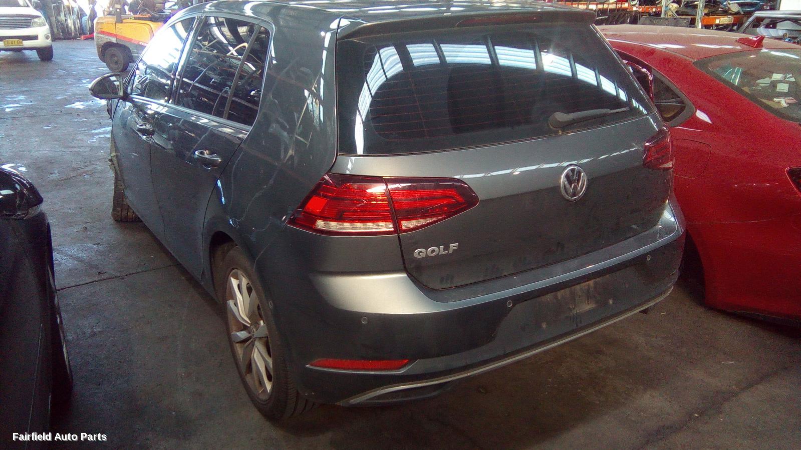 2017-2020 Volkswagen Golf Rear Bumper