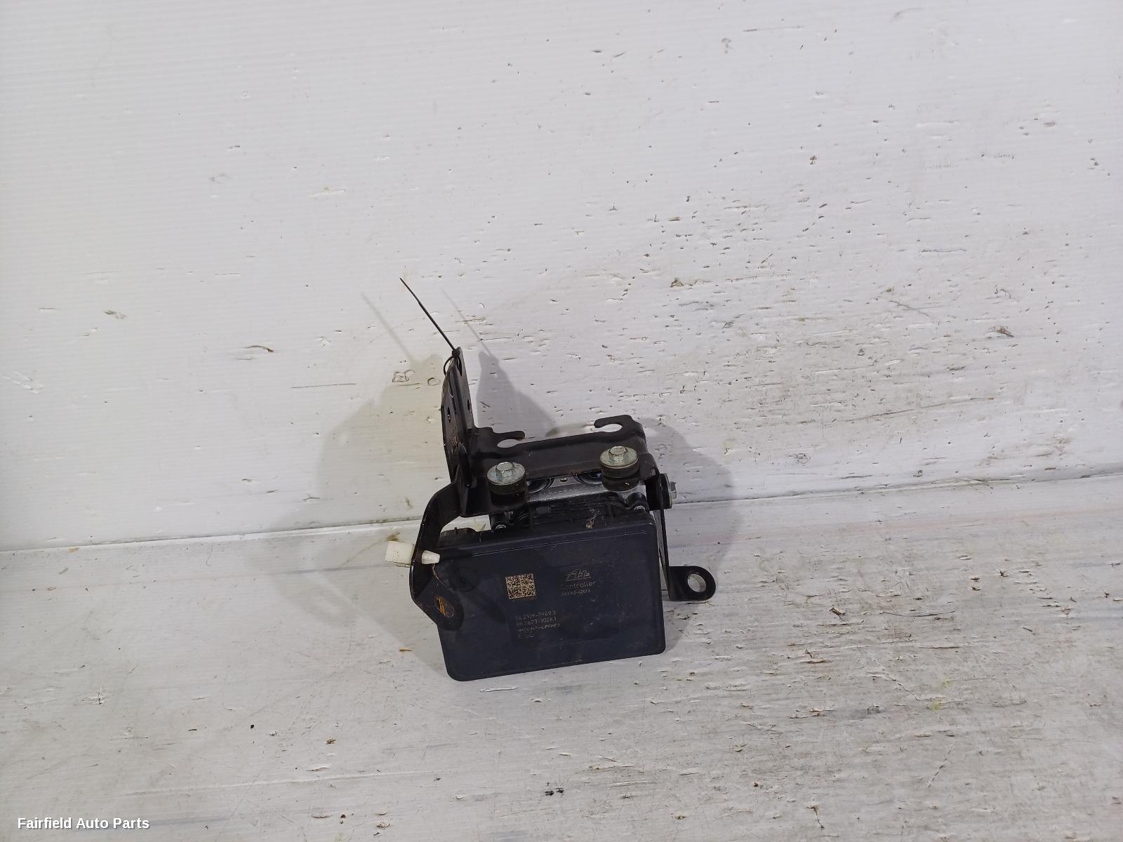 2013-2019 Mazda 3 Abs Pump Modulator