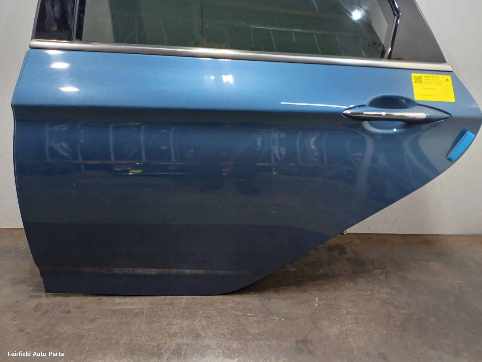 2012-2019 Hyundai I40 Left Rear Door Sliding