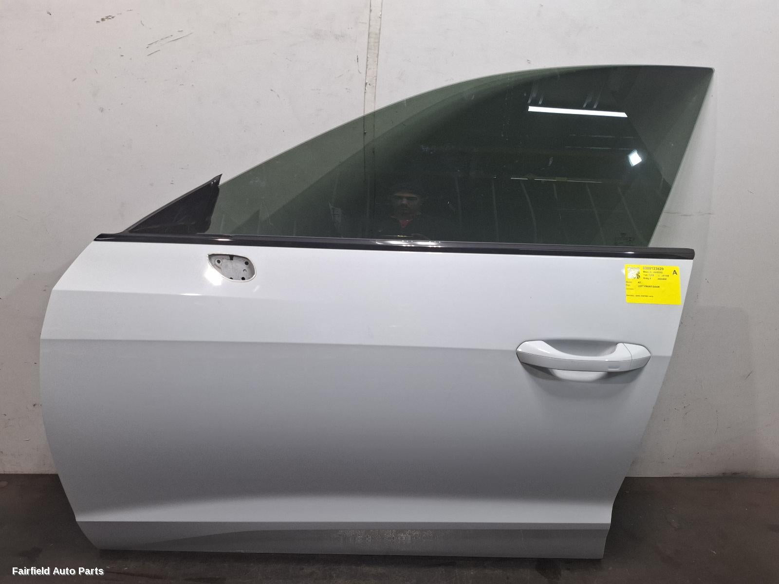 2018-2023 Audi A7 Left Front Door