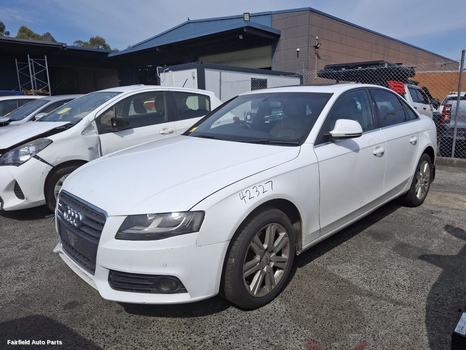 2008-2016 Audi A4 Left Rear Door Sliding