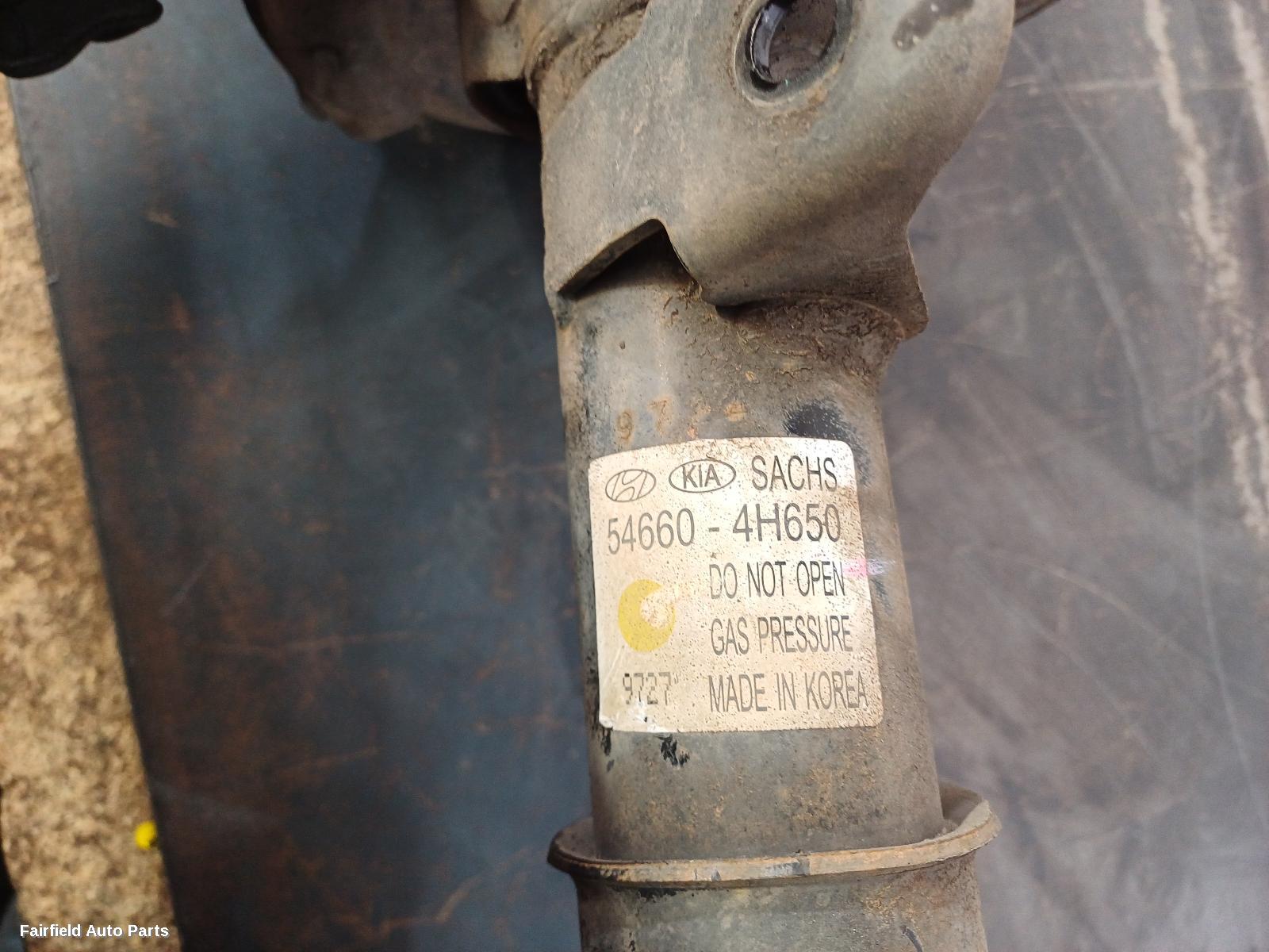 2007-2013 Hyundai Iload/imax Right Front Strut