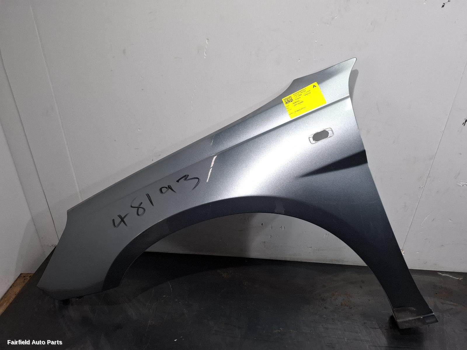 2007-2011 Chrysler Sebring Left Guard