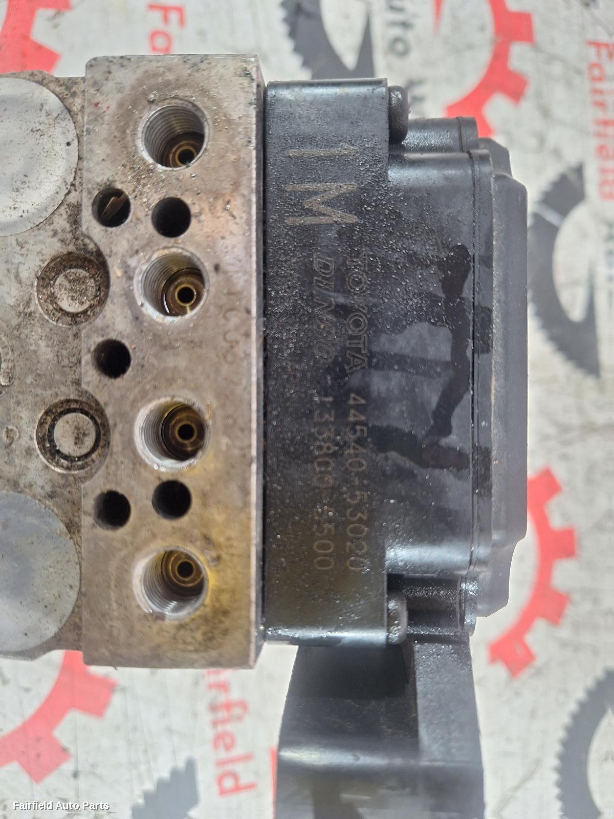 1998-2005 Lexus Is200/is300 Abs Pump Modulator