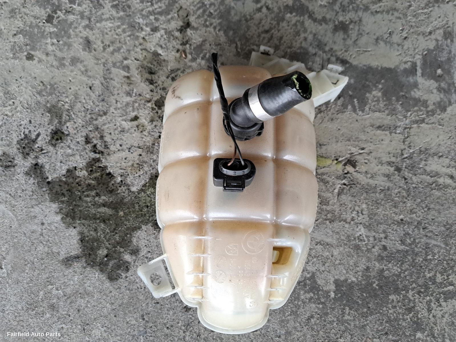 2011-2016 Bmw 3 Series Overflow Bottle