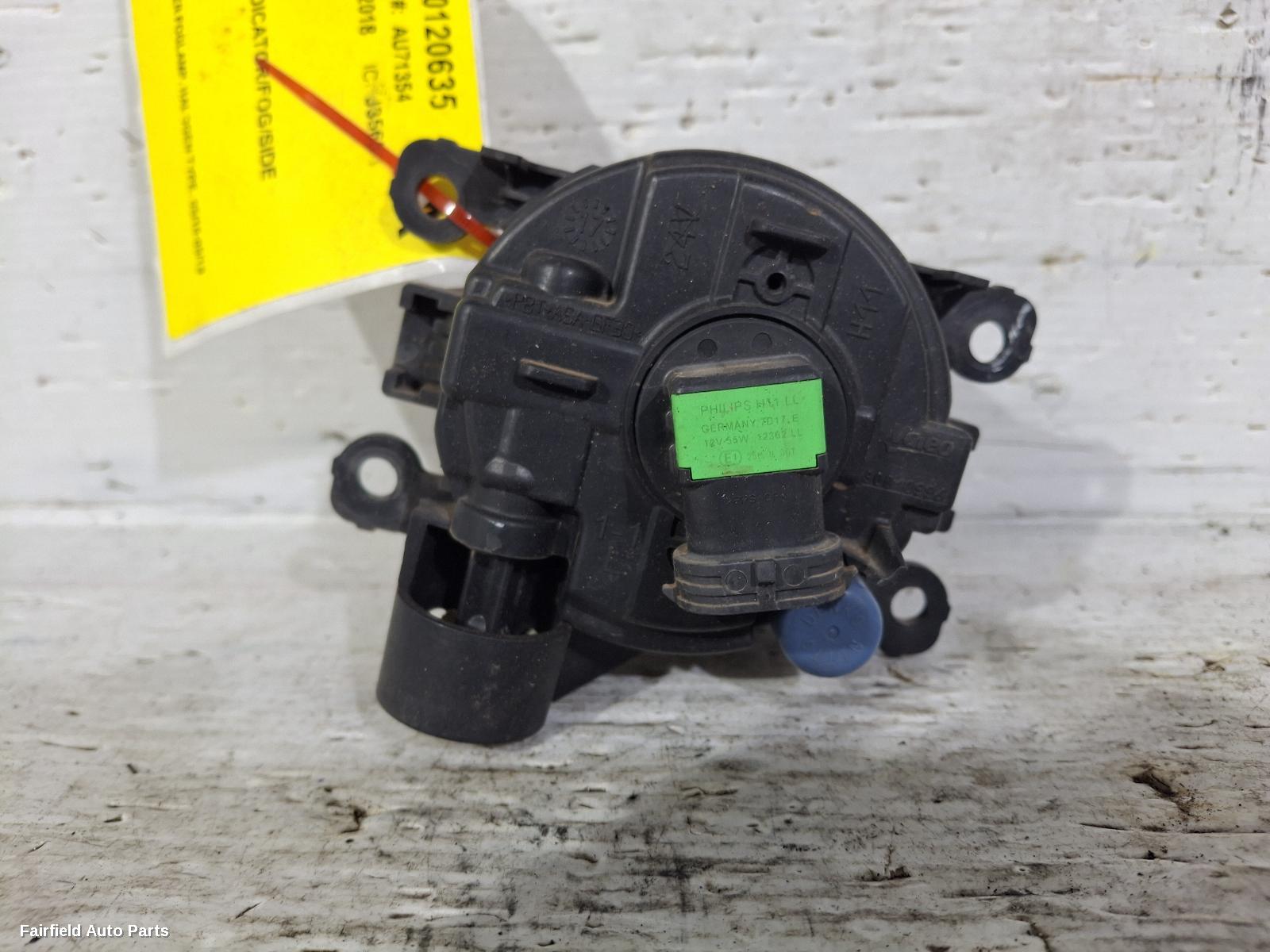 2016-2019 Renault Kaleos Left Indicator Fog Side