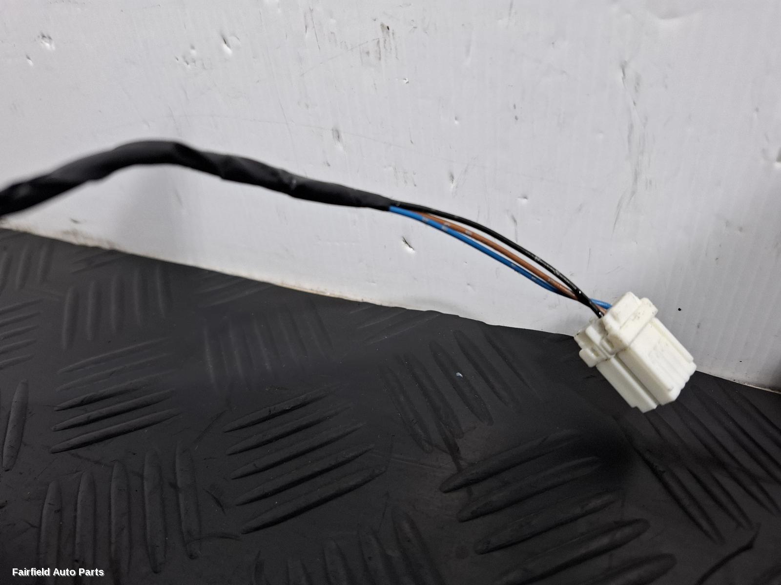 2008-2010 Subaru Forester Right Door Mirror