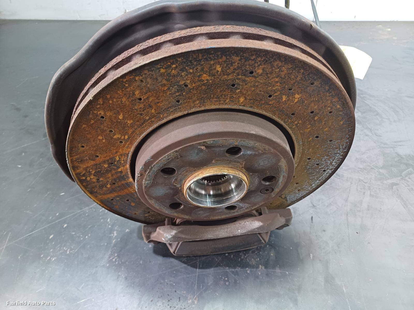 2013-2019 Mercedes Cla Class Right Front Hub Assembly