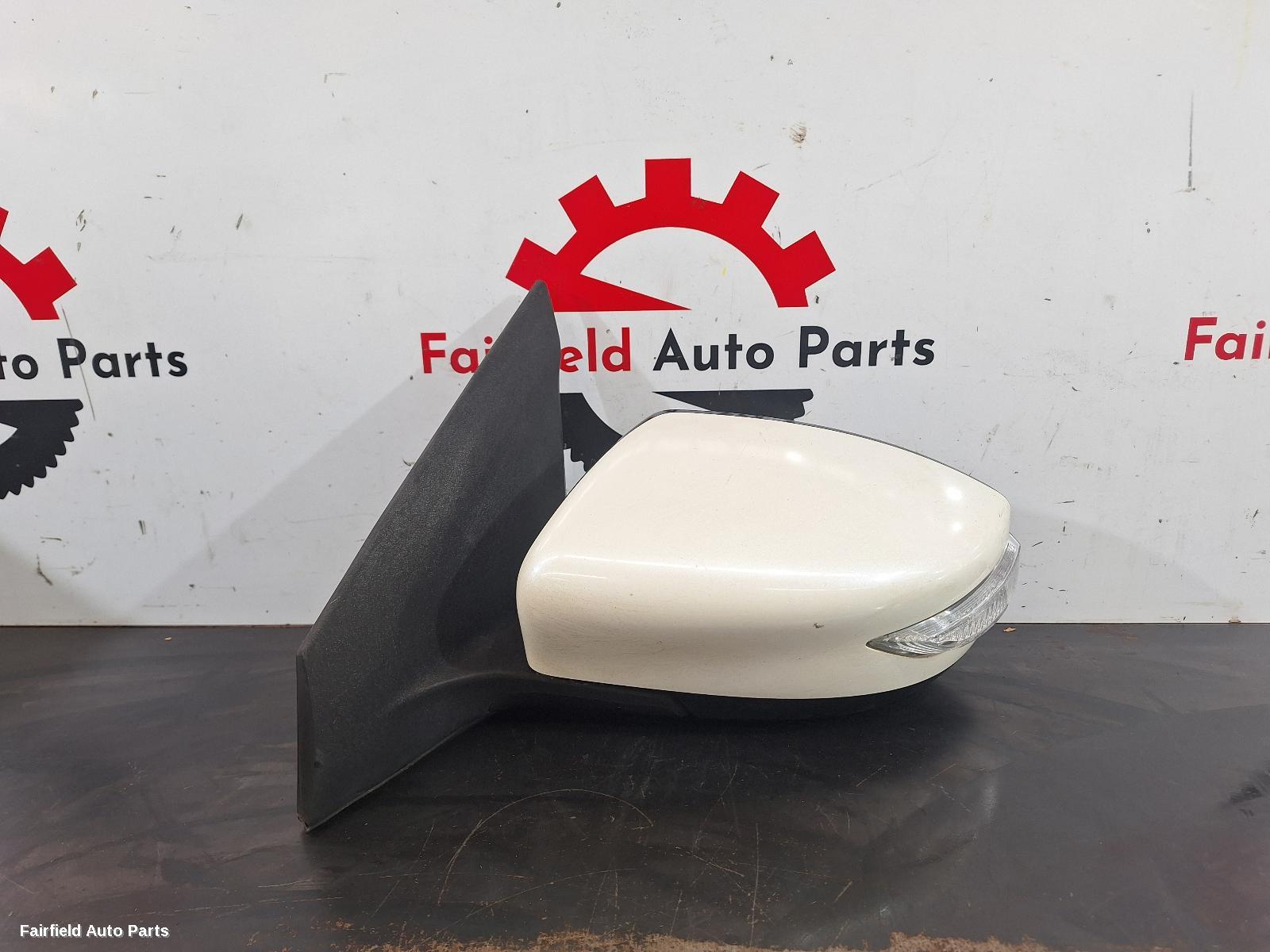 2012-2017 Nissan Pulsar Left Door Mirror