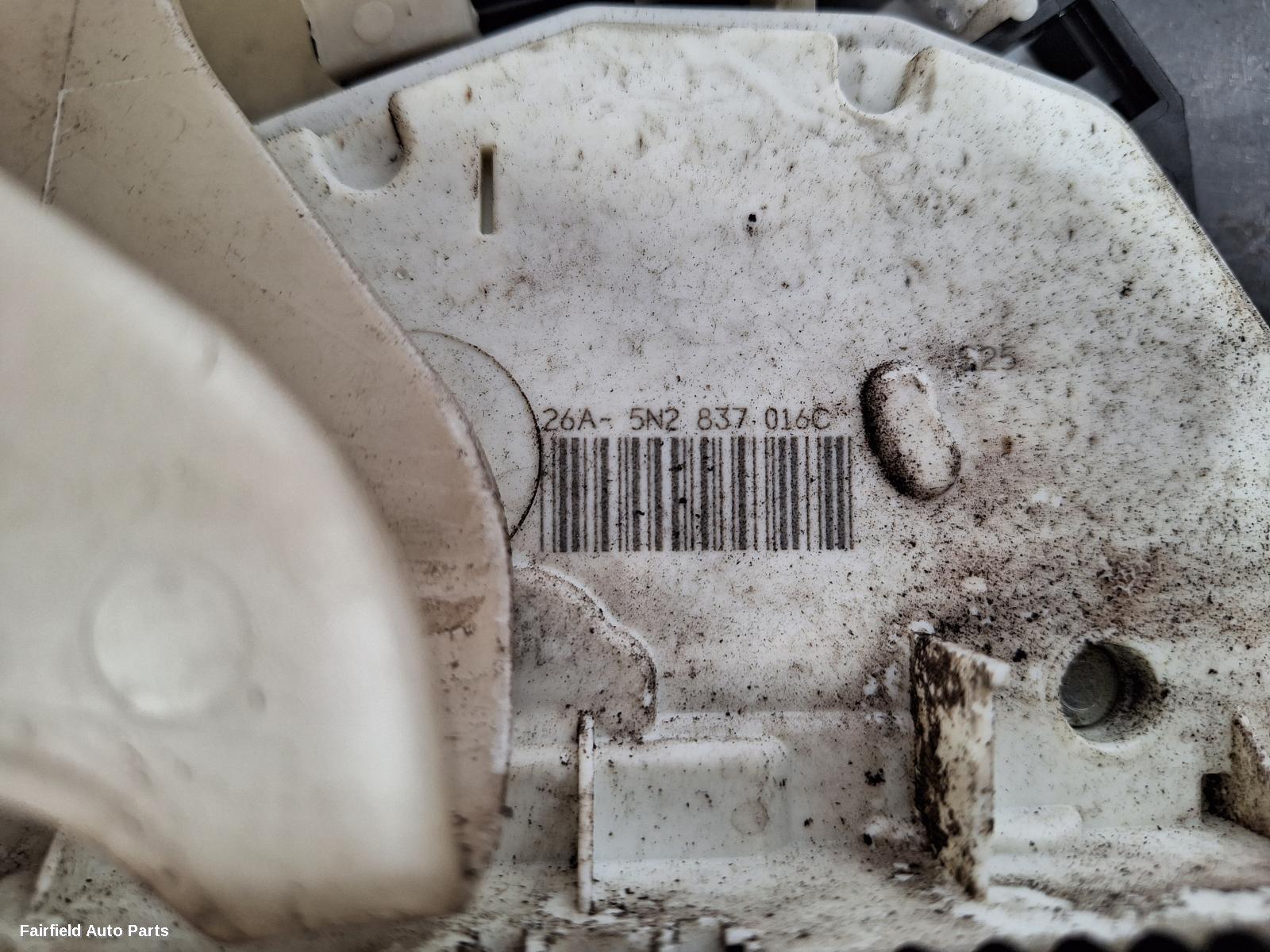 2009-2010 Volkswagen Tiguan Door Boot Gate Lock