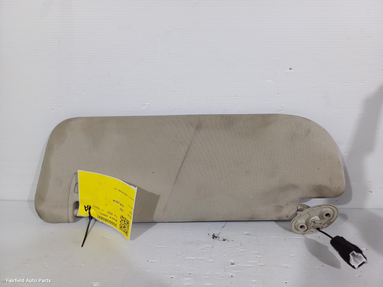 2017-2025 Ldv D90 Sunvisor