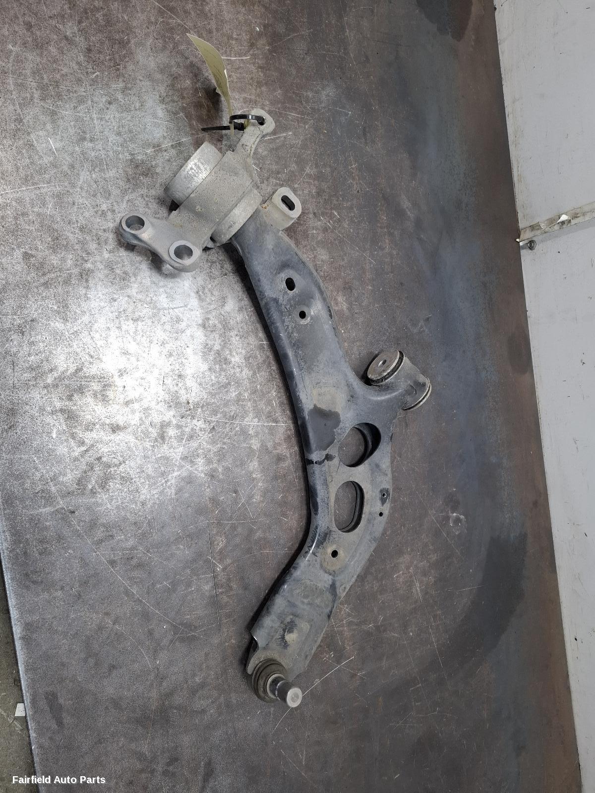 2014-2021 Bmw 2 Series Right Front Lower Control Arm