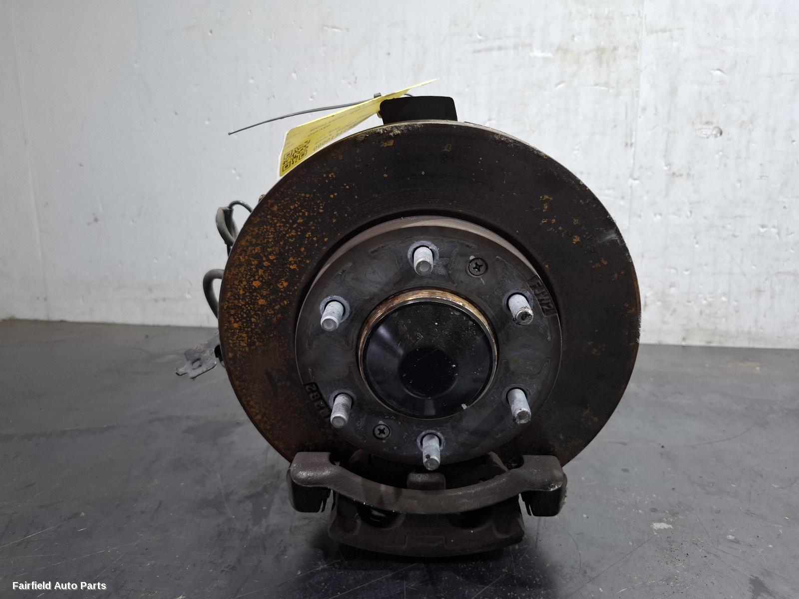 2015-2025 Ldv G10 Right Front Hub Assembly