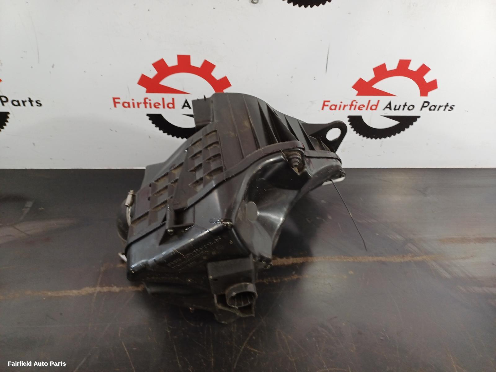2010-2012 Bmw X1 Air Cleaner Box
