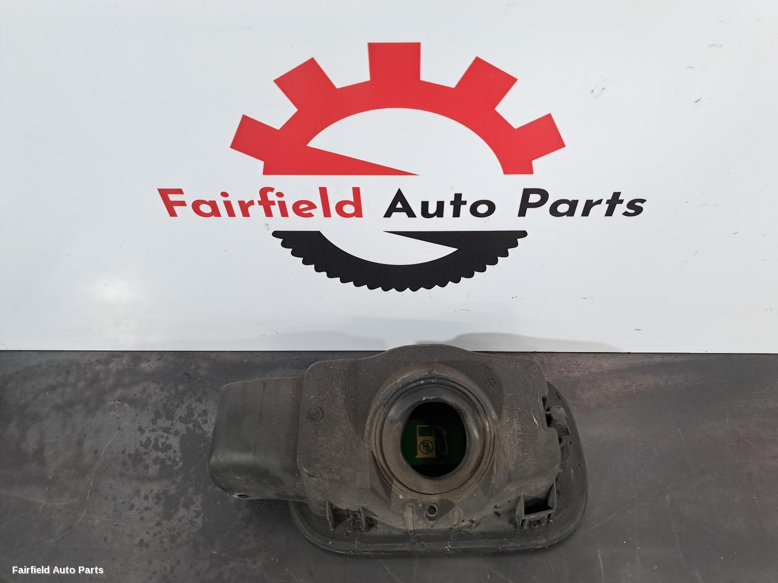 2005-2013 Land Rover Rangerover Sport Fuel Door   Filler