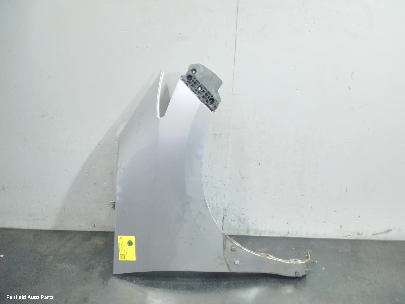 2008-2019 Toyota Estima Right Guard