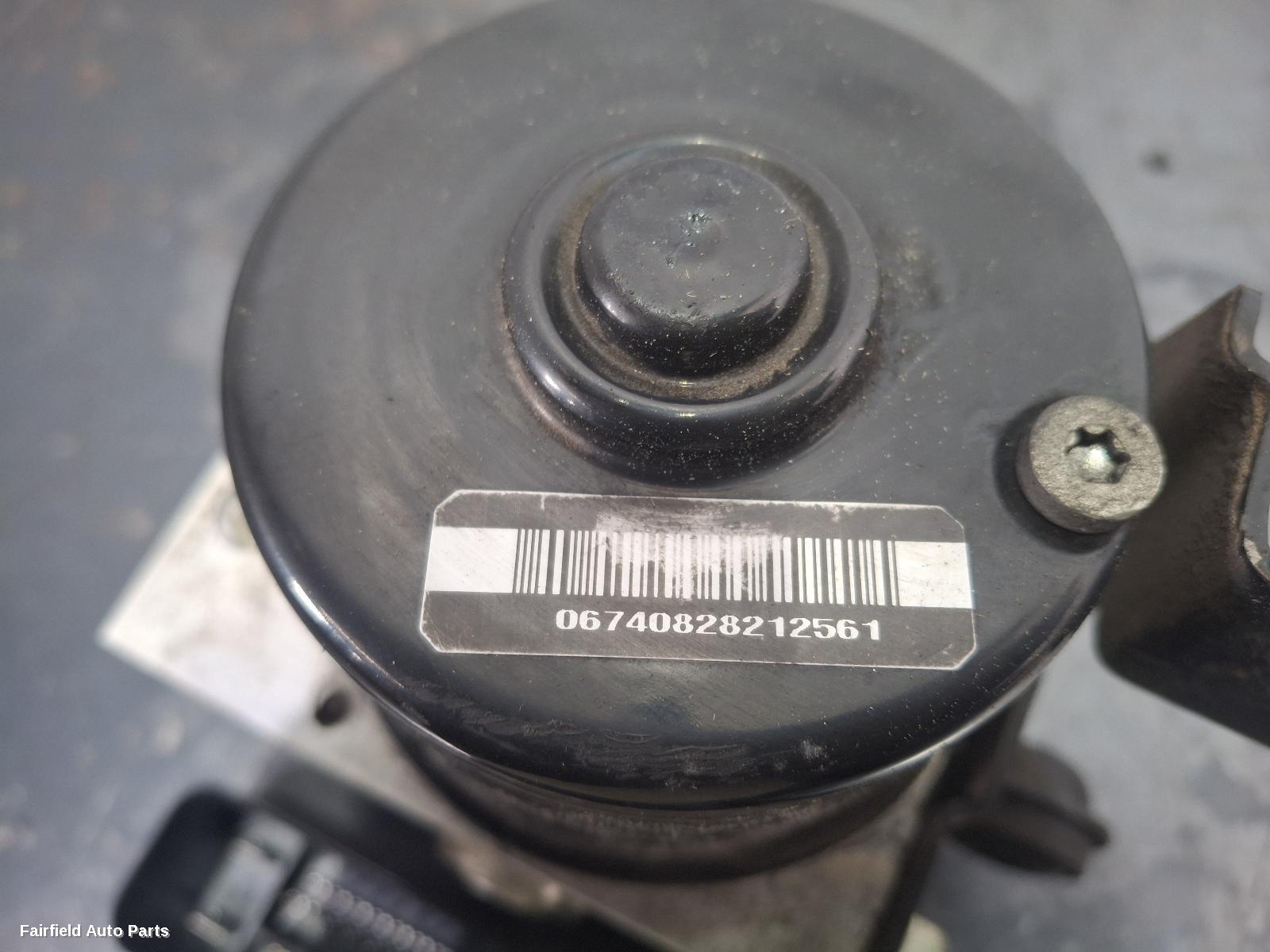 2003-2009 Mazda 3 Abs Pump Modulator