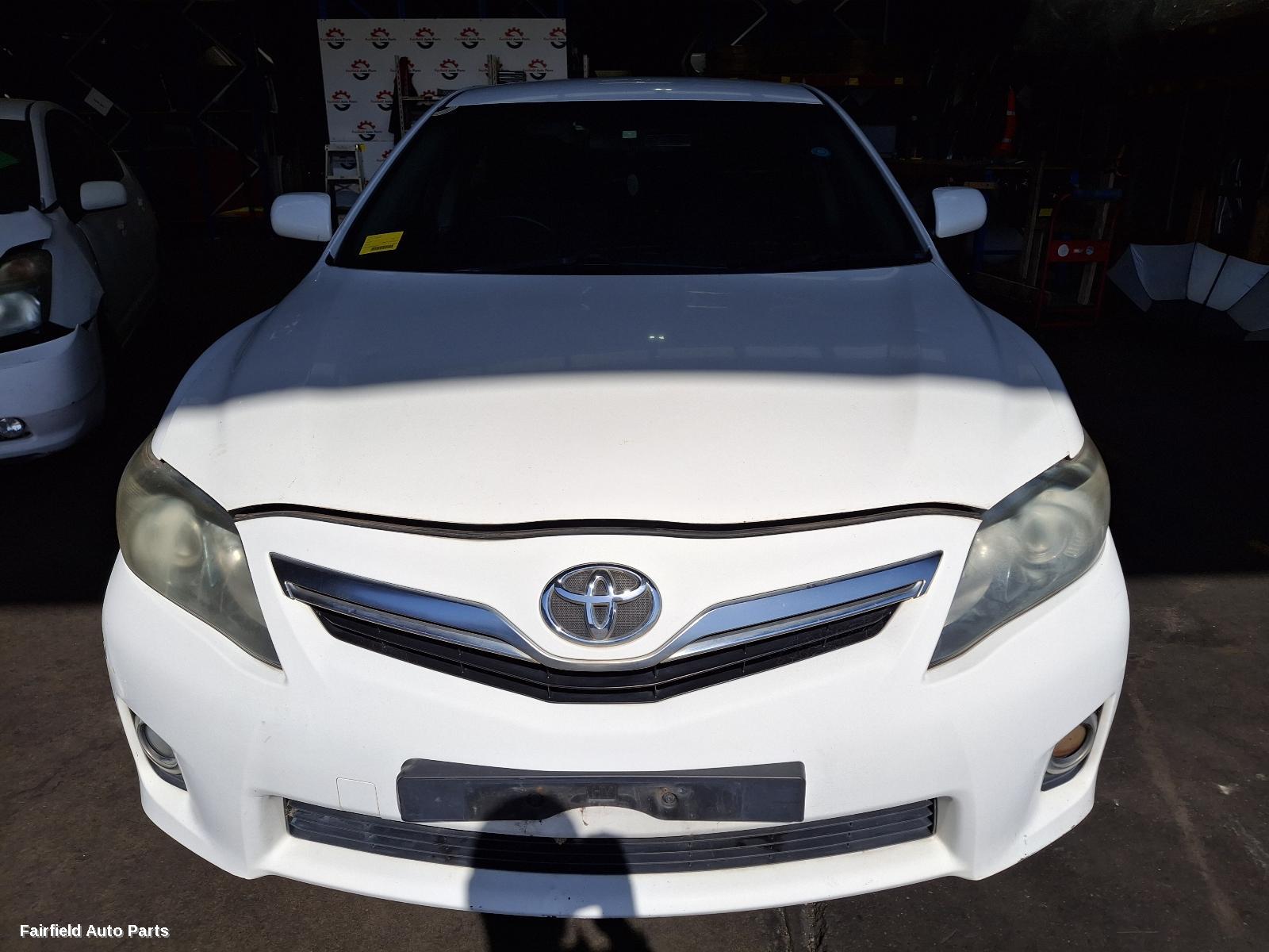 2011 Toyota Camry Fuel Door   Filler