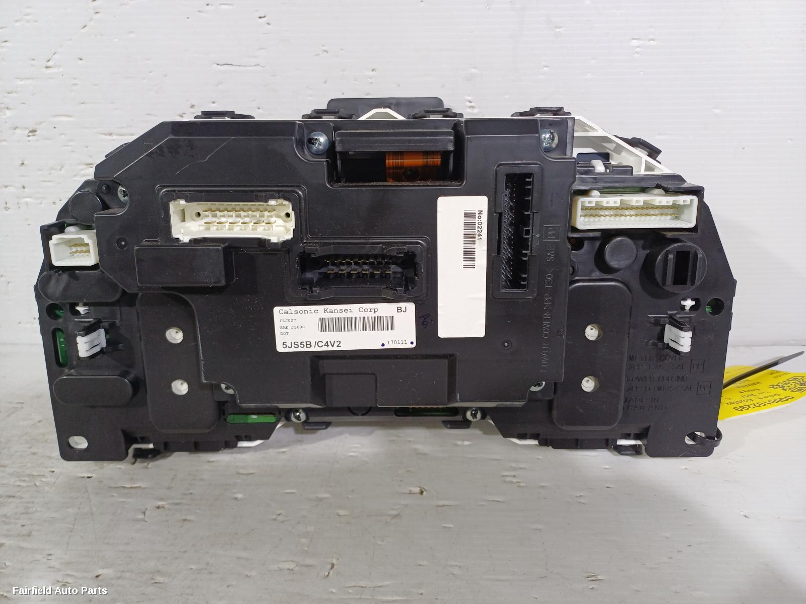 2015-2020 Nissan Navara Instrument Cluster