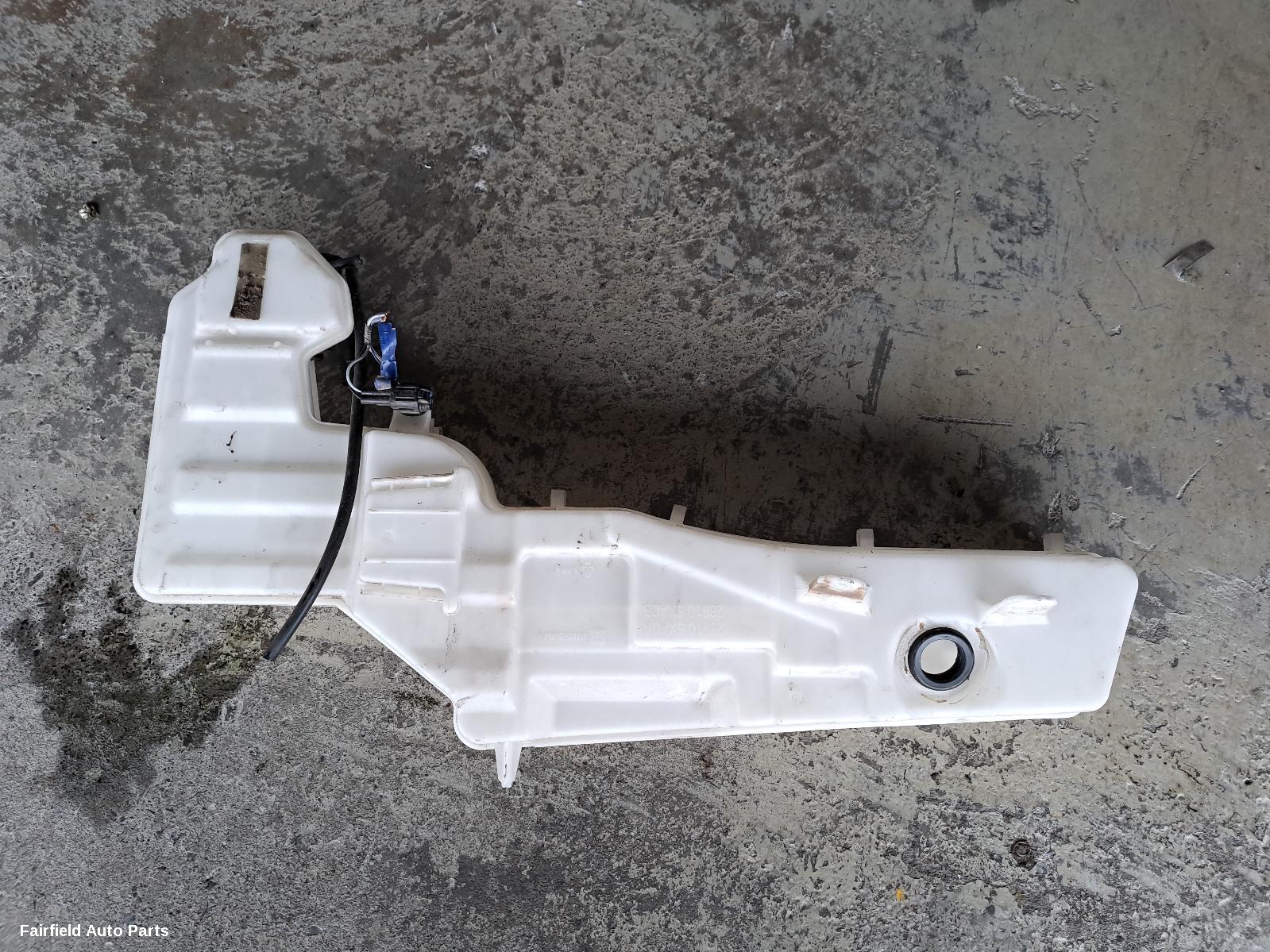 2018-2020 Mercedes X Class Washer Bottle