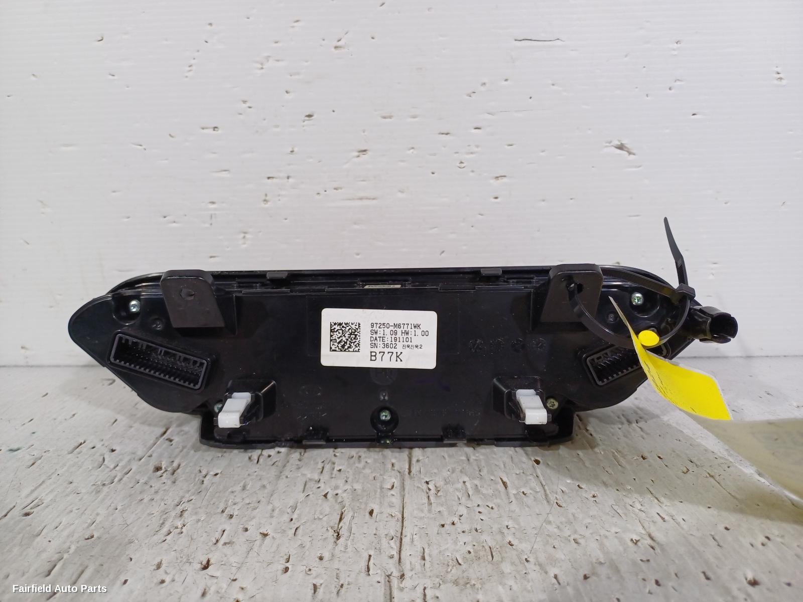 2018-2024 Kia Cerato Heater Ac Controls