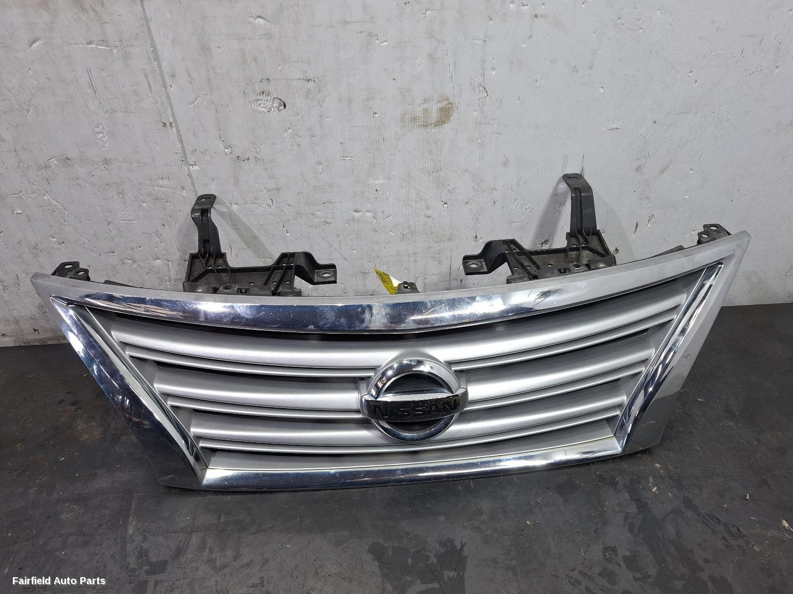 2012-2017 Nissan Pulsar Grille