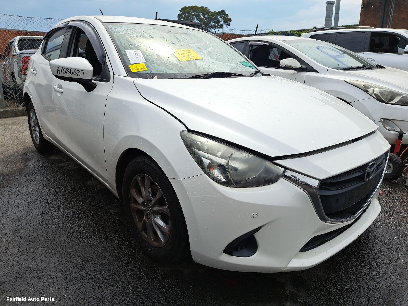 2015 Mazda 2 Alternator