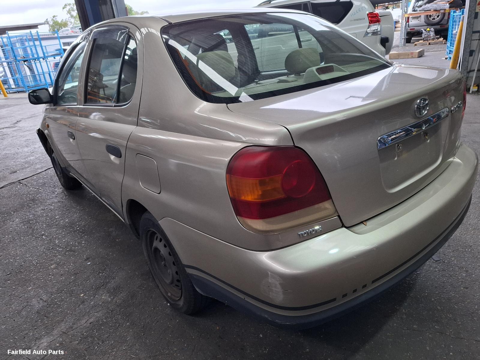 1999-2005 Toyota Echo Right Rear Door Sliding
