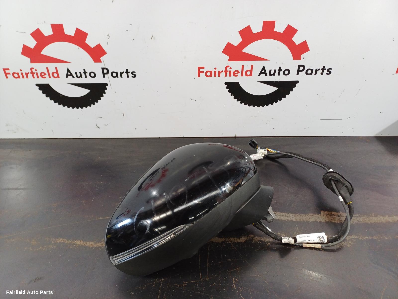 2018-2023 Mercedes A Class Right Door Mirror