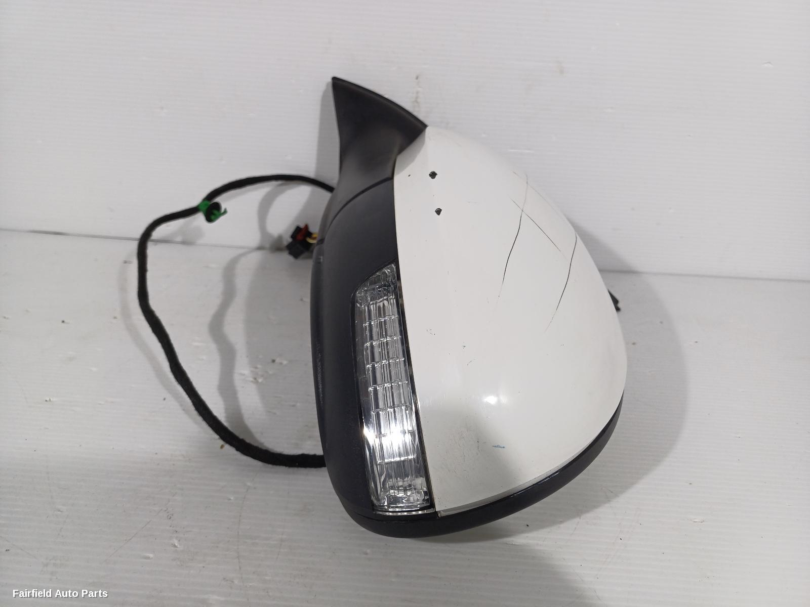 2008-2016 Volkswagen Tiguan Left Door Mirror