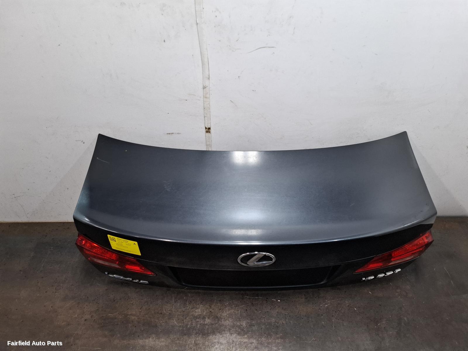 2005-2013 Lexus Is250/is250c Bootlid Tailgate