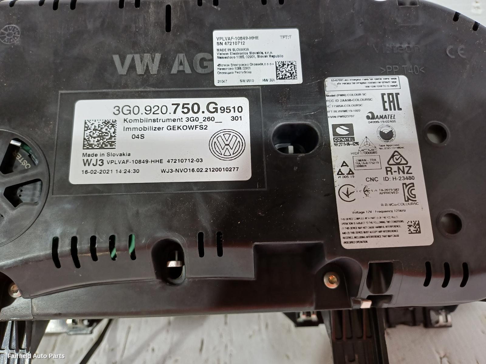 2019-2023 Volkswagen Passat Instrument Cluster