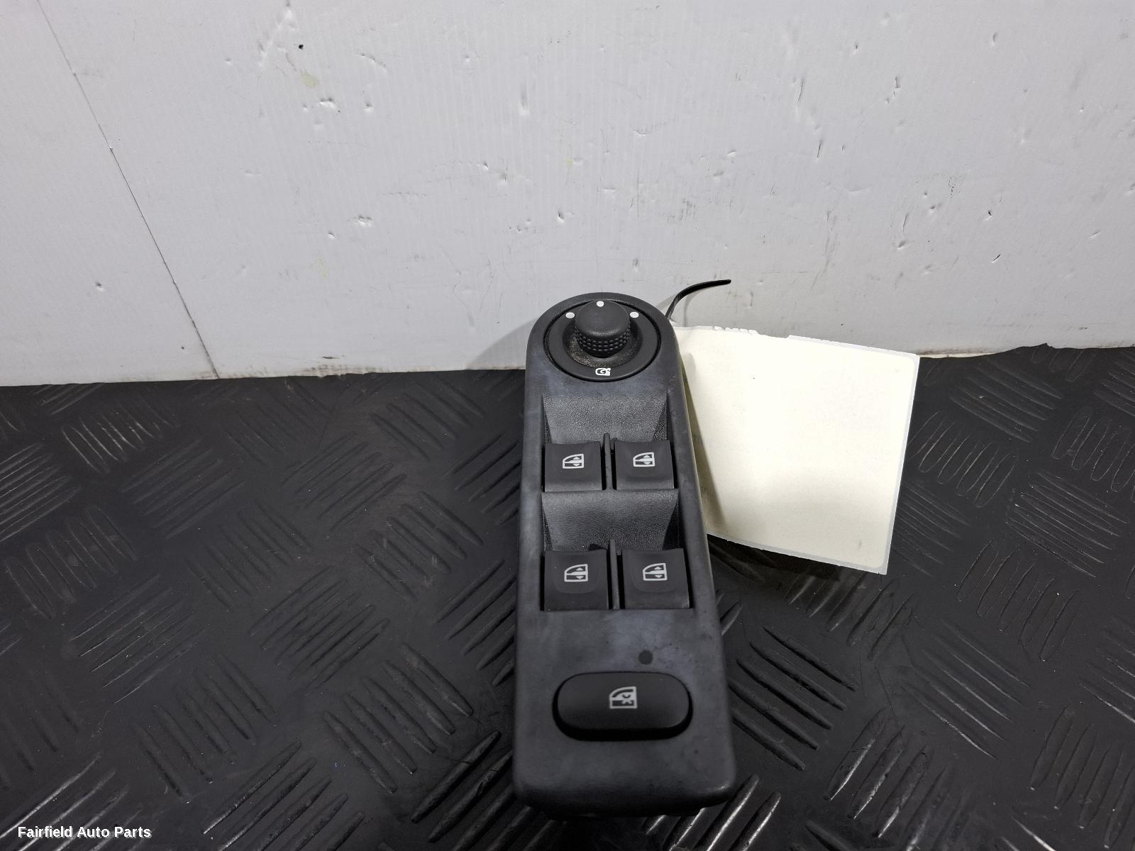 2014-2020 Renault Captur Pwr Dr Wind Switch
