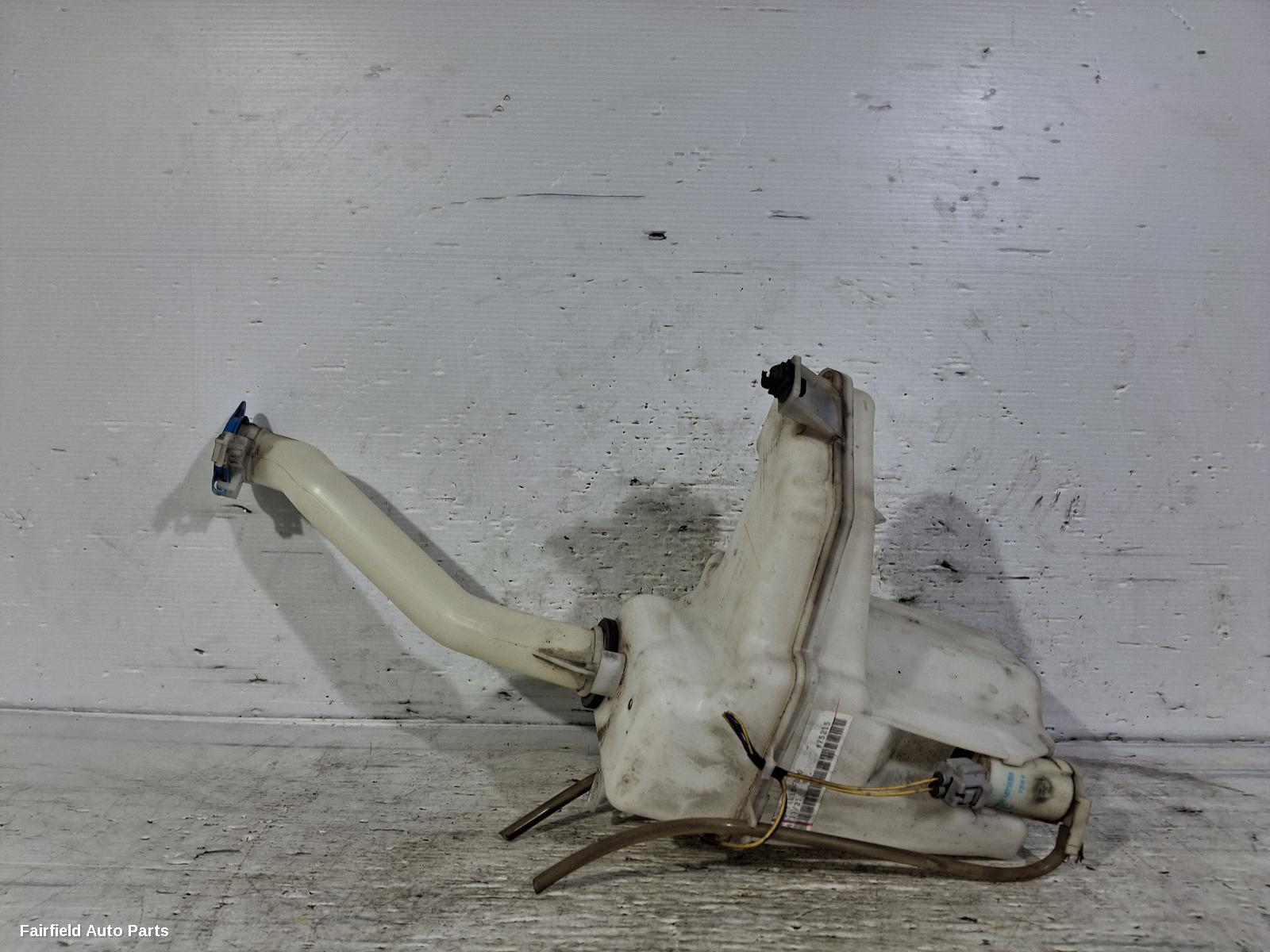 2010-2017 Suzuki Swift Washer Bottle