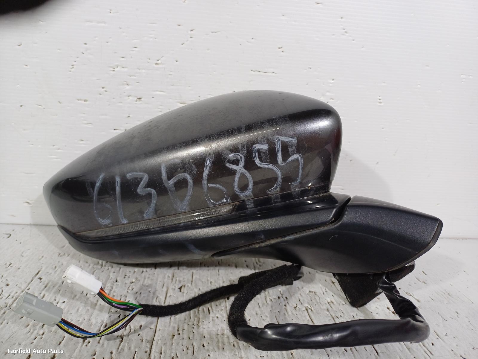 2019-2025 Mazda Cx30 Right Door Mirror