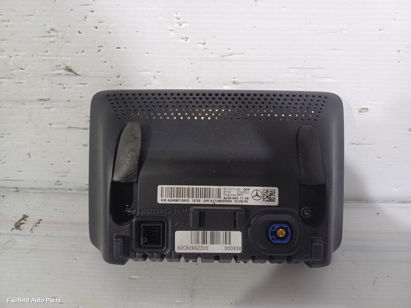 2013-2019 Mercedes Cla Class Radio Cd Dvd Sat Tv