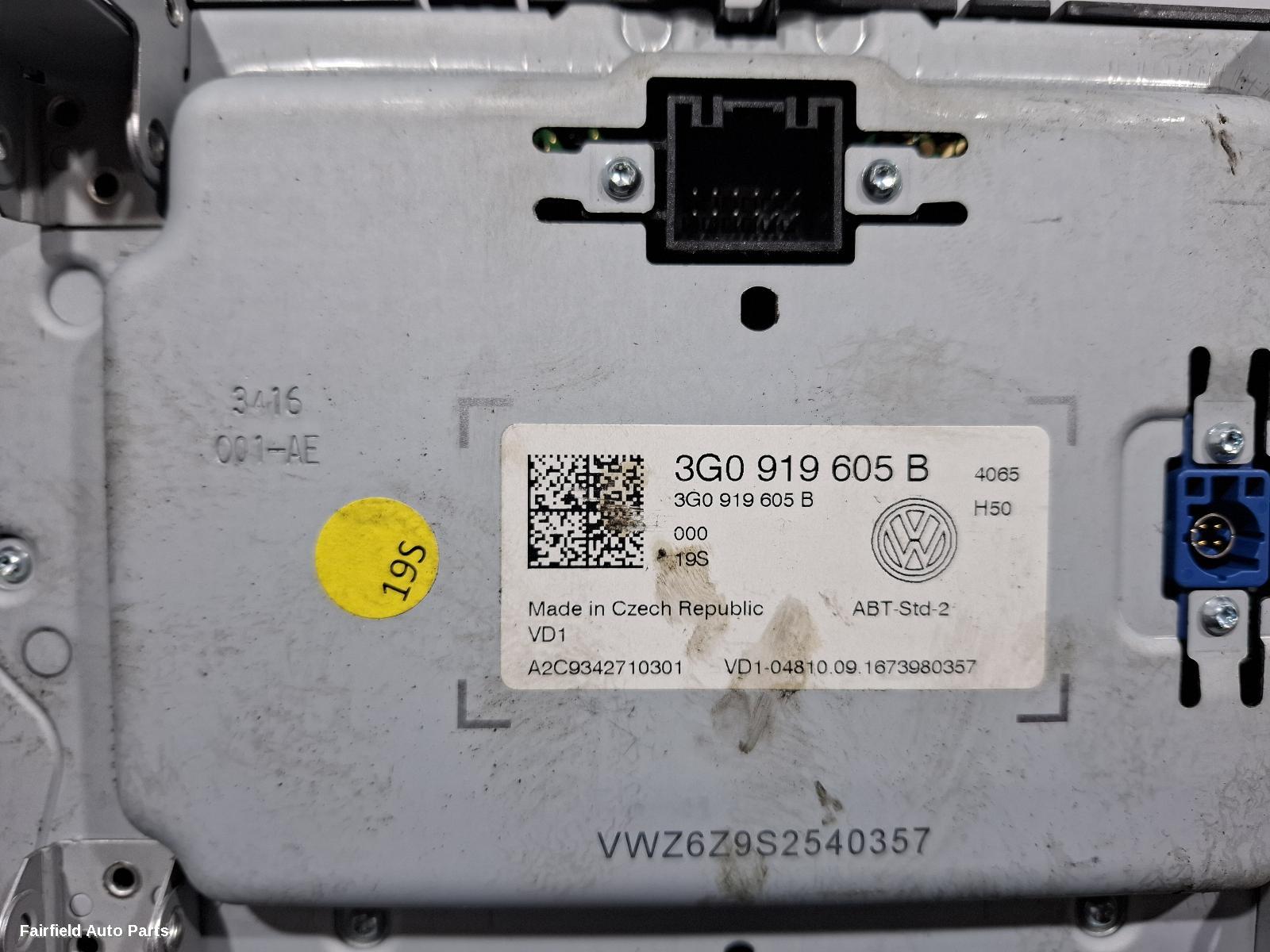 2012-2017 Volkswagen Golf Radio Cd Dvd Sat Tv
