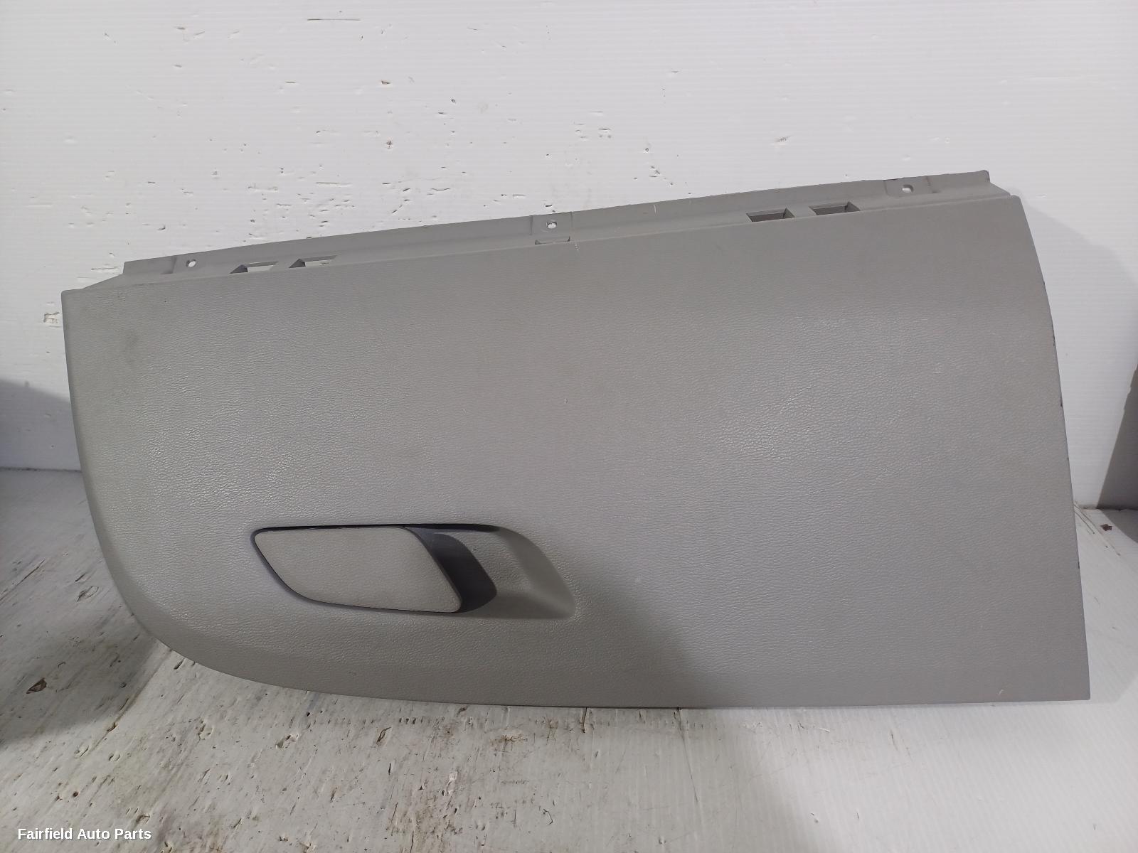 2020-2026 Ldv Deliver 9 Glove Box