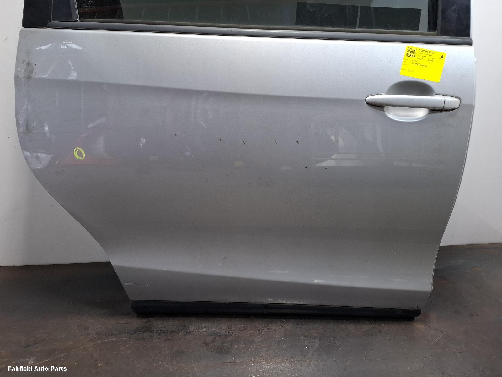 2005-2019 Toyota Estima Right Rear Door Sliding