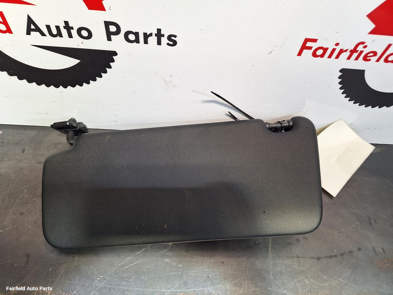 2013-2018 Mercedes A Class Sunvisor