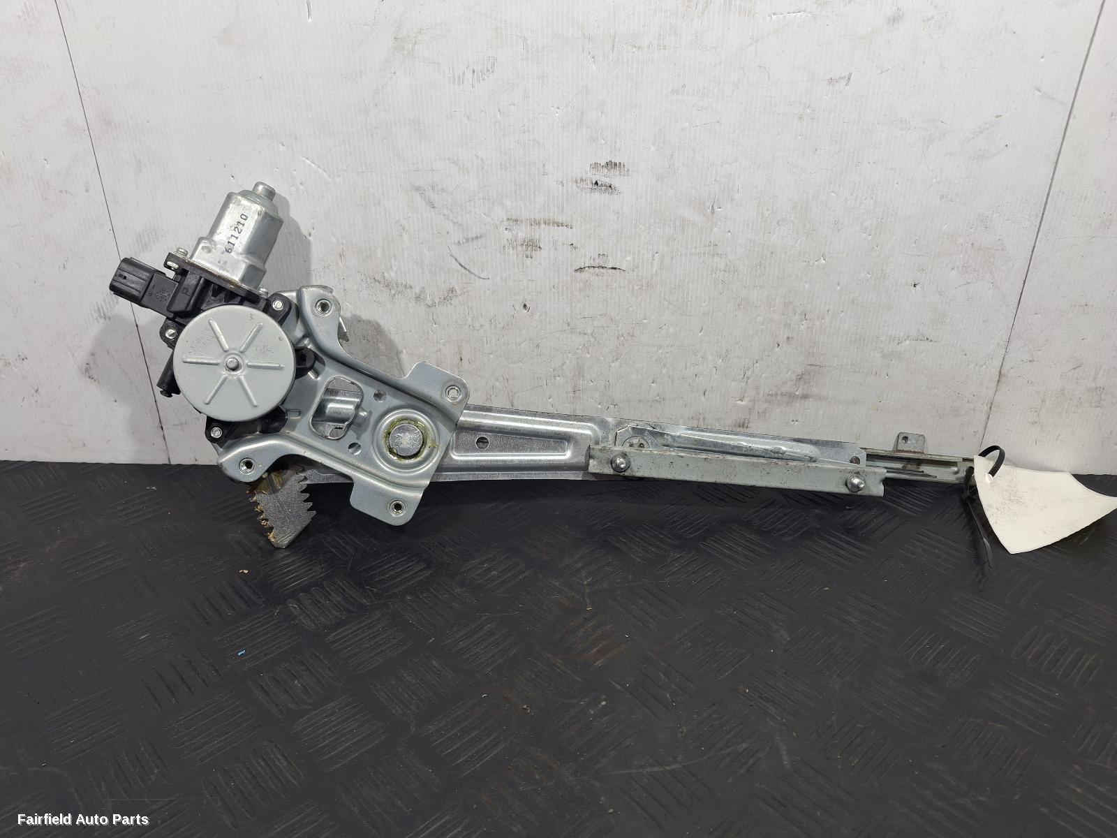 2007-2017 Mitsubishi Lancer Right Front Window Reg Motor