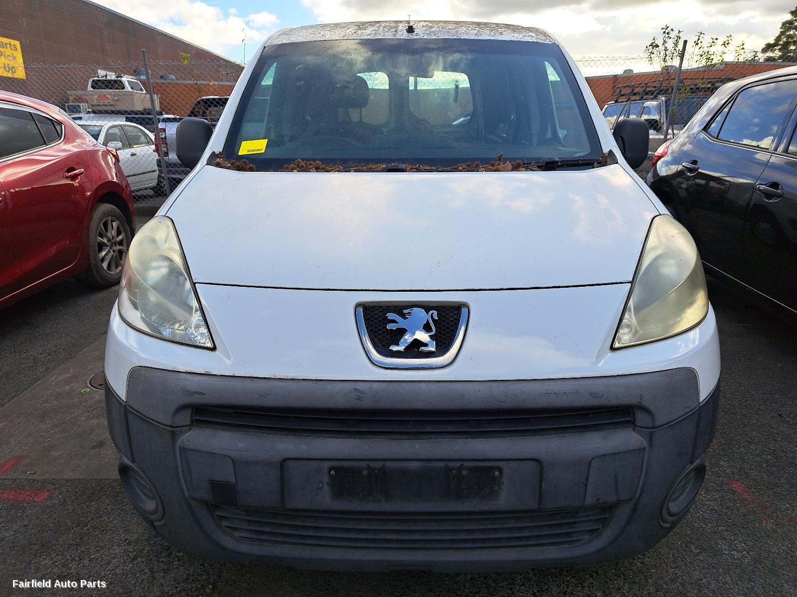 2008-2015 Peugeot Partner Right Front Door
