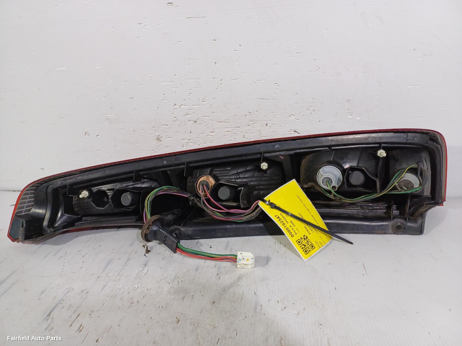 2003-2007 Nissan Xtrail Left Taillight
