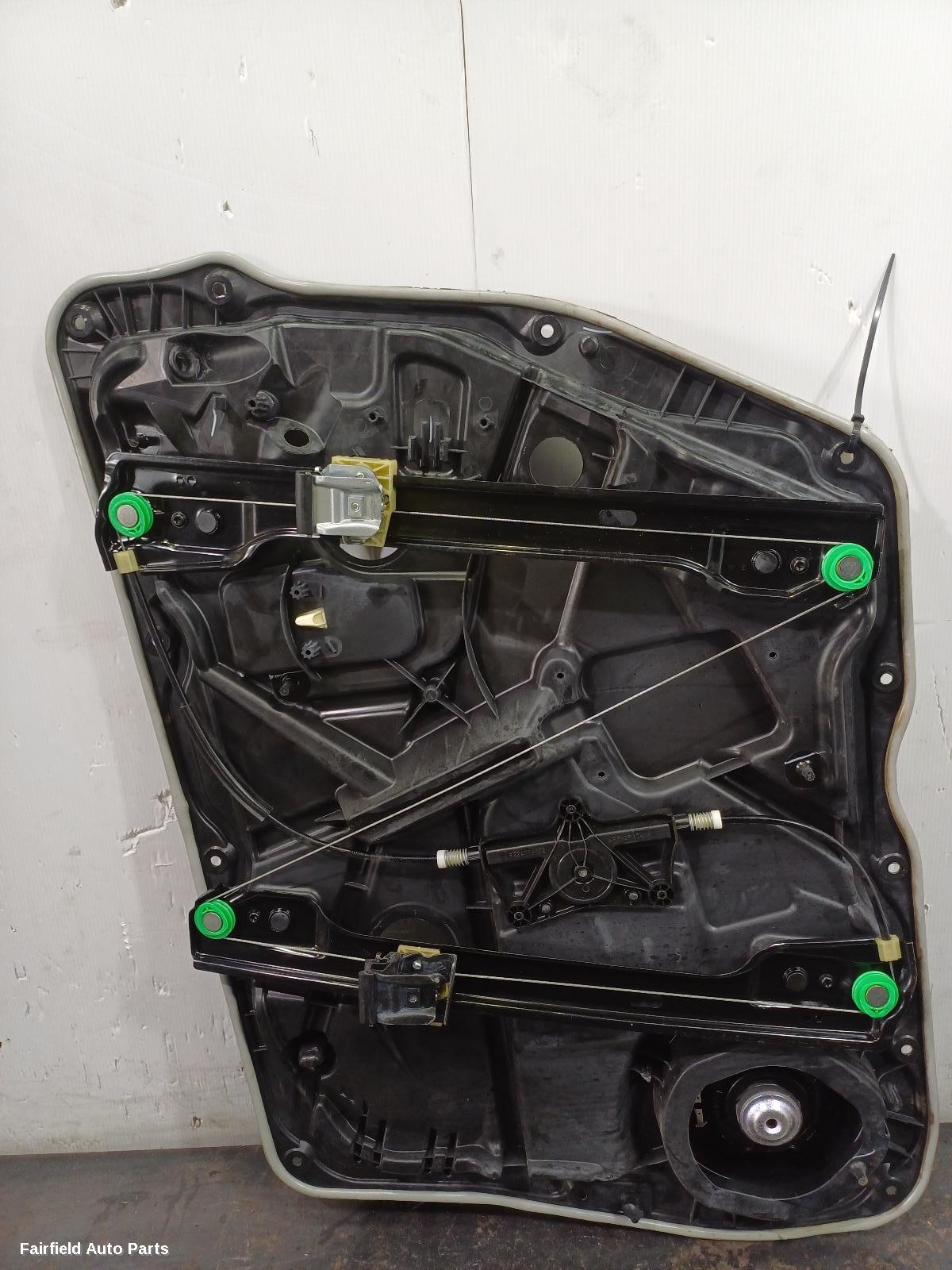 2015-2019 Mercedes Gle Class Left Front Window Reg Motor
