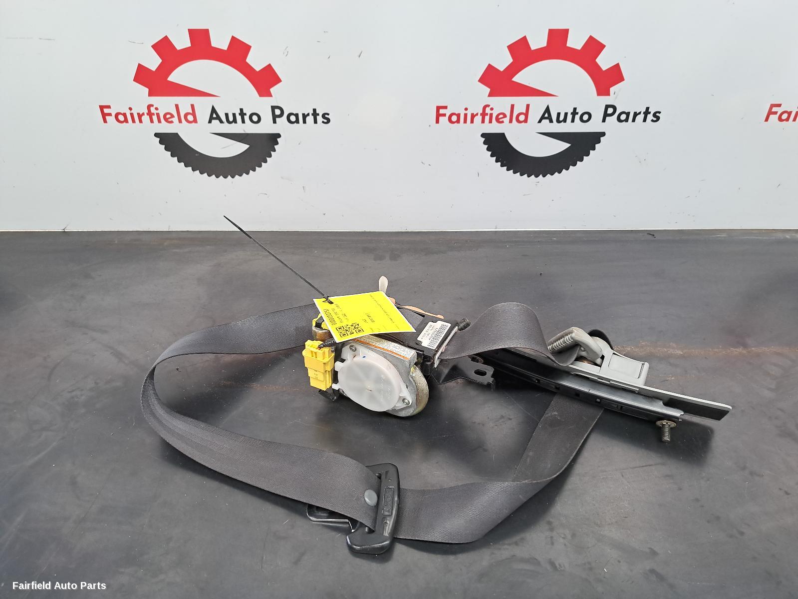 2002-2008 Honda Jazz Seatbelt Stalk