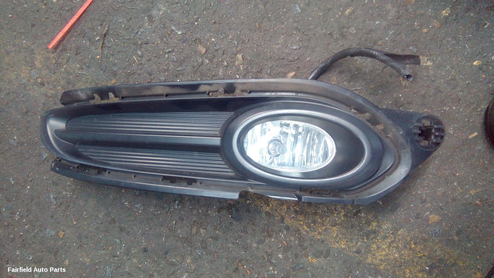 2014-2018 Honda Hrv Left Indicator Fog Side