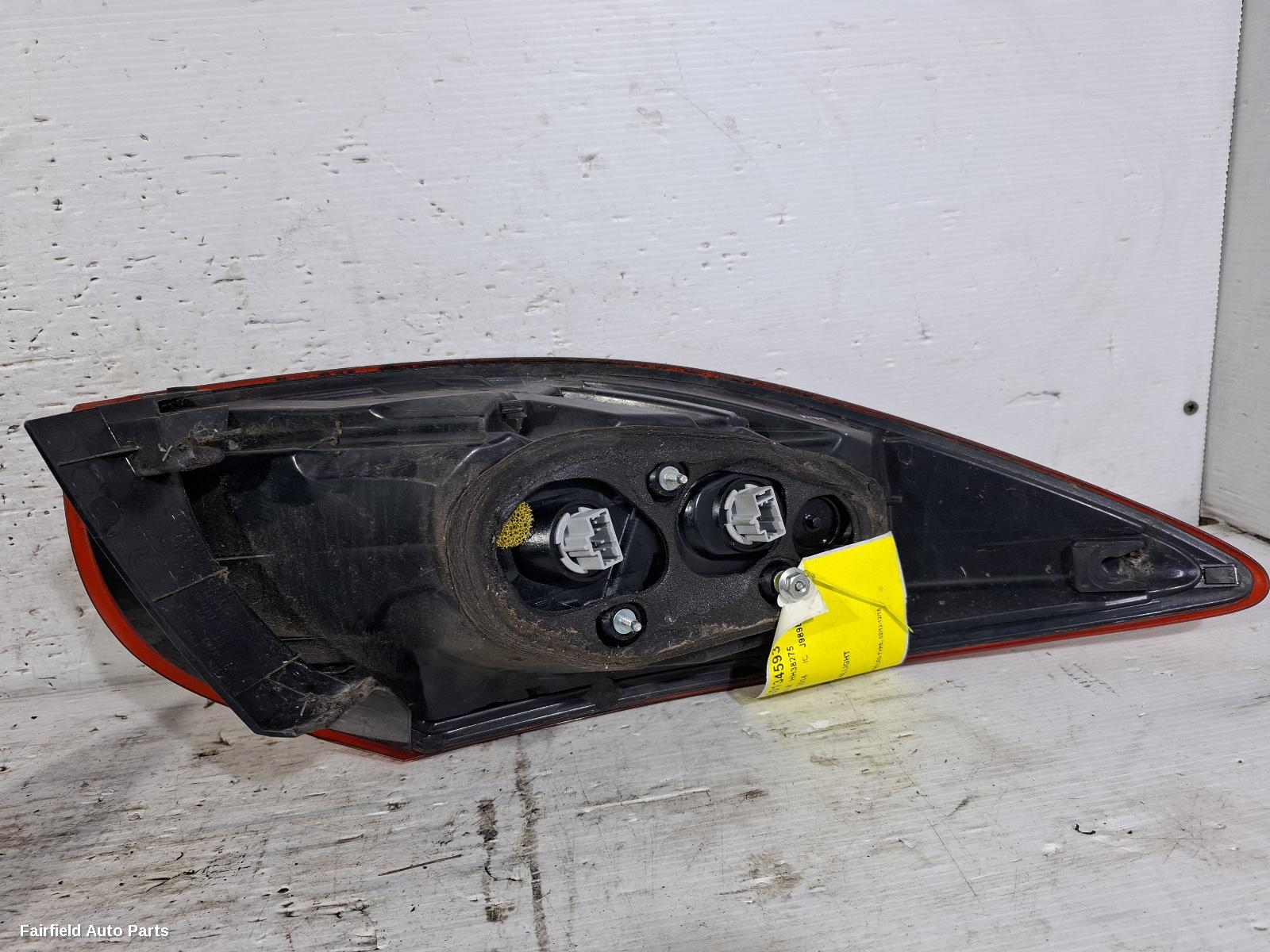 2012-2016 Mazda Cx5 Right Taillight