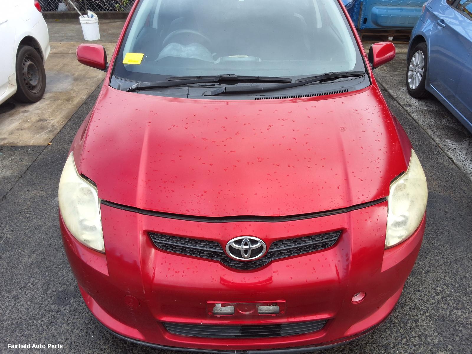 2008 Toyota Corolla Glove Box