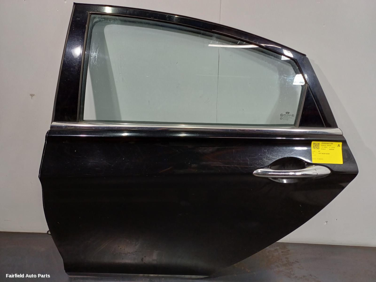 2010-2014 Hyundai I45 Left Rear Door Sliding